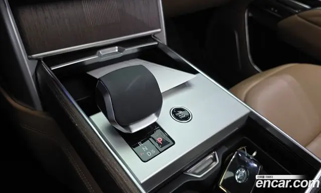 Land Rover Range Rover 2024 3.0 автомат (гидро), миниатюра 9