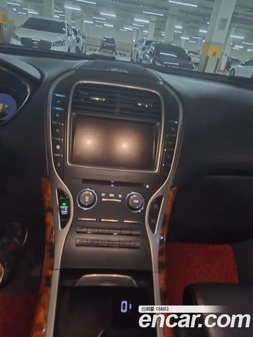 Lincoln MKX 2016 2.7 автомат (гидро), фото 5 Lincoln MKX 2016 2.7 автомат (гидро), фото 5