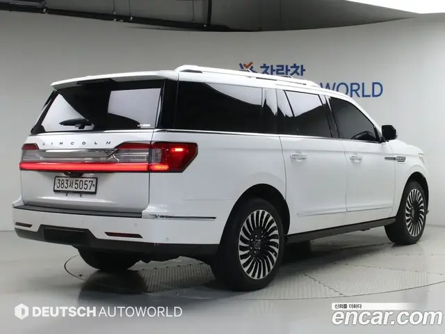 Lincoln Navigator 2020 3.5 автомат (гидро), миниатюра 2