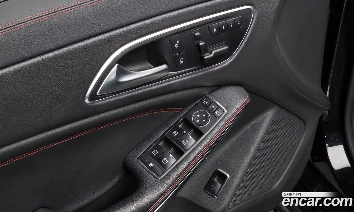Mercedes-Benz CLA-Class 2016 2.0 автомат (гидро), фото 16 Mercedes-Benz CLA-Class 2016 2.0 автомат (гидро), фото 16
