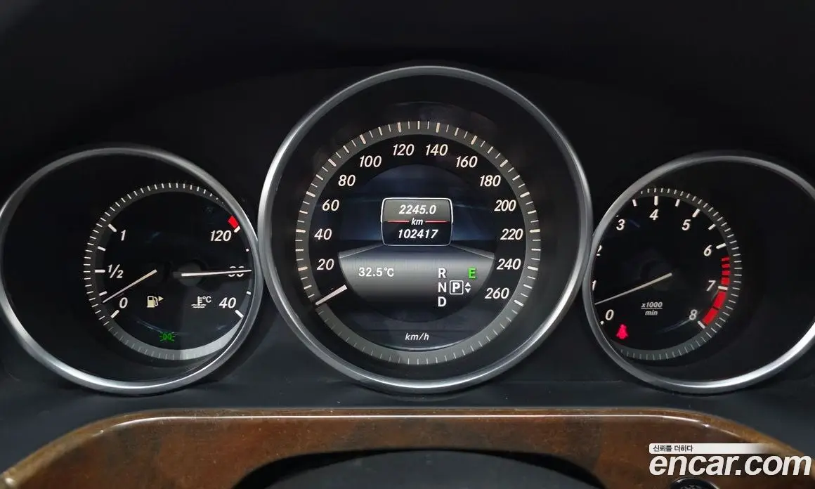 Mercedes-Benz E-Class 2014 3.5 автомат (гидро), фото 8 Mercedes-Benz E-Class 2014 3.5 автомат (гидро), фото 8