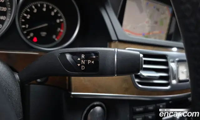 Mercedes-Benz E-Class 2014 3.5 автомат (гидро), миниатюра 9 Mercedes-Benz E-Class 2014 3.5 автомат (гидро), миниатюра 9