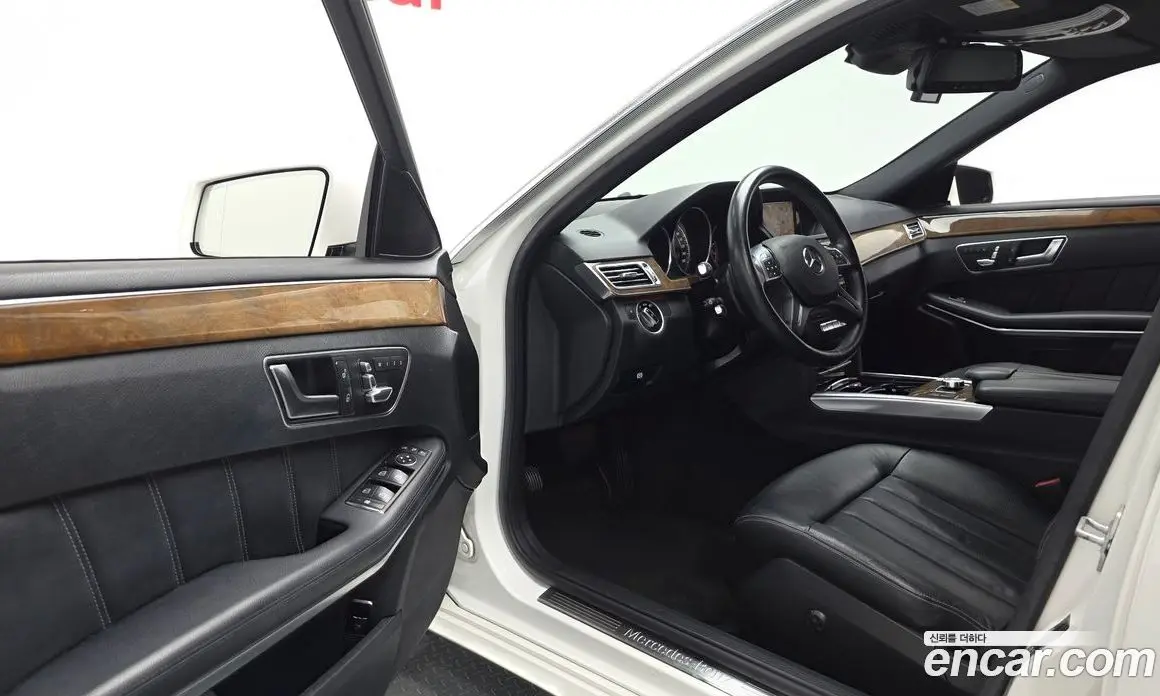 Mercedes-Benz E-Class 2014 3.5 автомат (гидро), фото 10 Mercedes-Benz E-Class 2014 3.5 автомат (гидро), фото 10