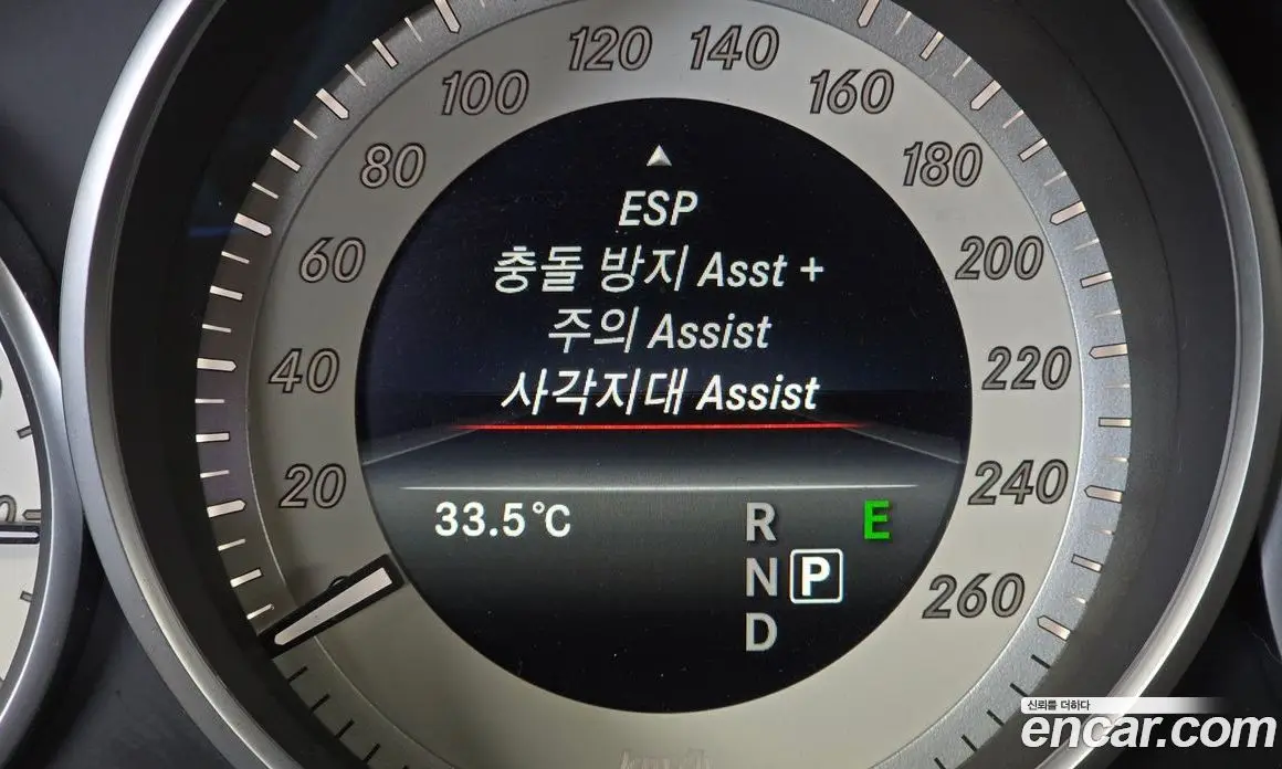 Mercedes-Benz E-Class 2016 2.1 автомат (гидро), фото 18