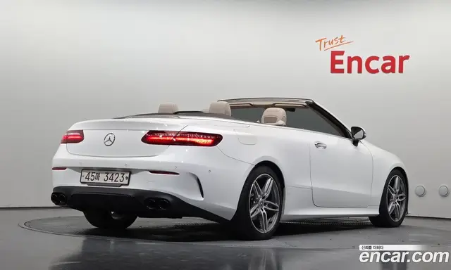 Mercedes-Benz E-Class 2018 1.9 автомат (гидро), миниатюра 2