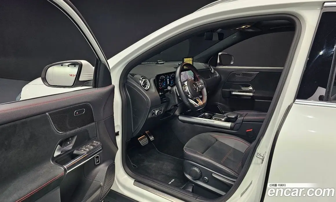 Mercedes-Benz GLA-Class 2022 2.0 автомат (гидро), фото 11 Mercedes-Benz GLA-Class 2022 2.0 автомат (гидро), фото 11