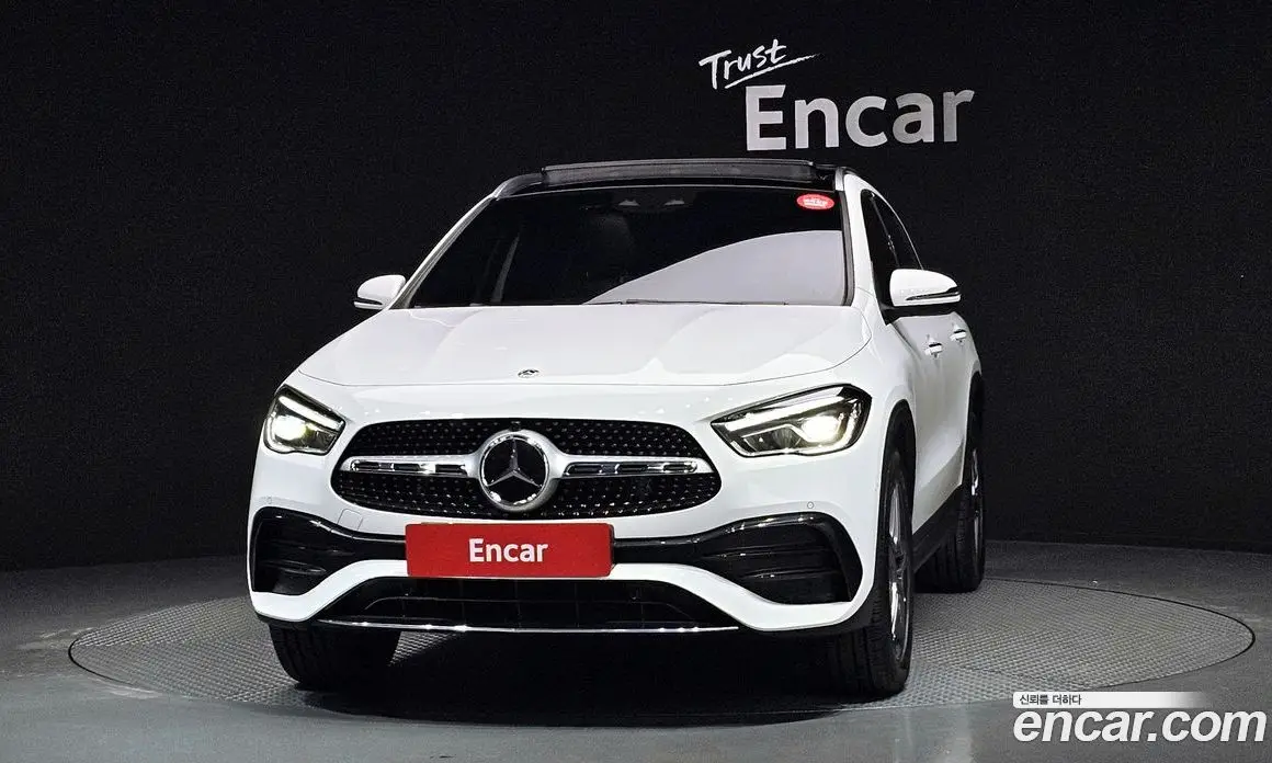 Mercedes-Benz GLA-Class 2022 2.0 автомат (гидро), фото 3 Mercedes-Benz GLA-Class 2022 2.0 автомат (гидро), фото 3