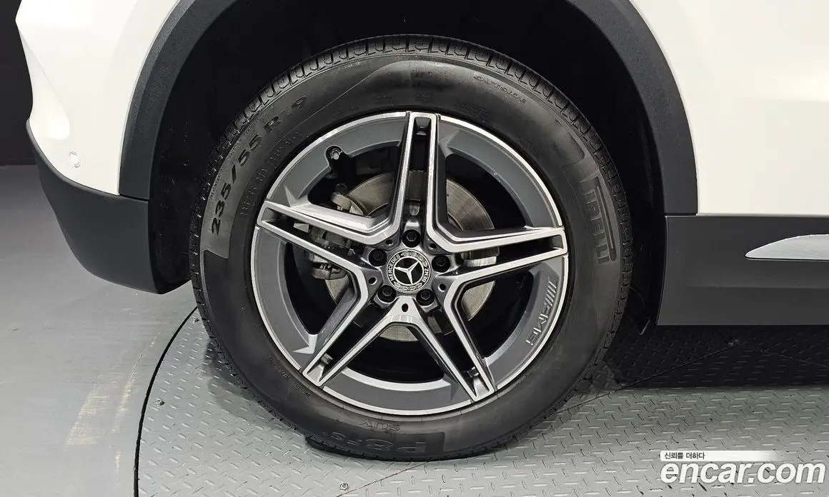 Mercedes-Benz GLA-Class 2022 2.0 автомат (гидро), фото 5 Mercedes-Benz GLA-Class 2022 2.0 автомат (гидро), фото 5