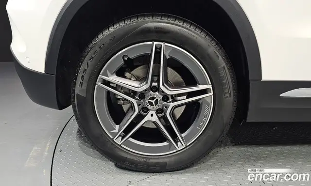 Mercedes-Benz GLA-Class 2022 2.0 автомат (гидро), миниатюра 5 Mercedes-Benz GLA-Class 2022 2.0 автомат (гидро), миниатюра 5