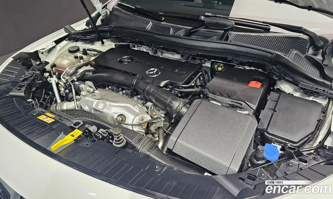 Mercedes-Benz GLA-Class 2022 2.0 автомат (гидро), фото 6 Mercedes-Benz GLA-Class 2022 2.0 автомат (гидро), фото 6