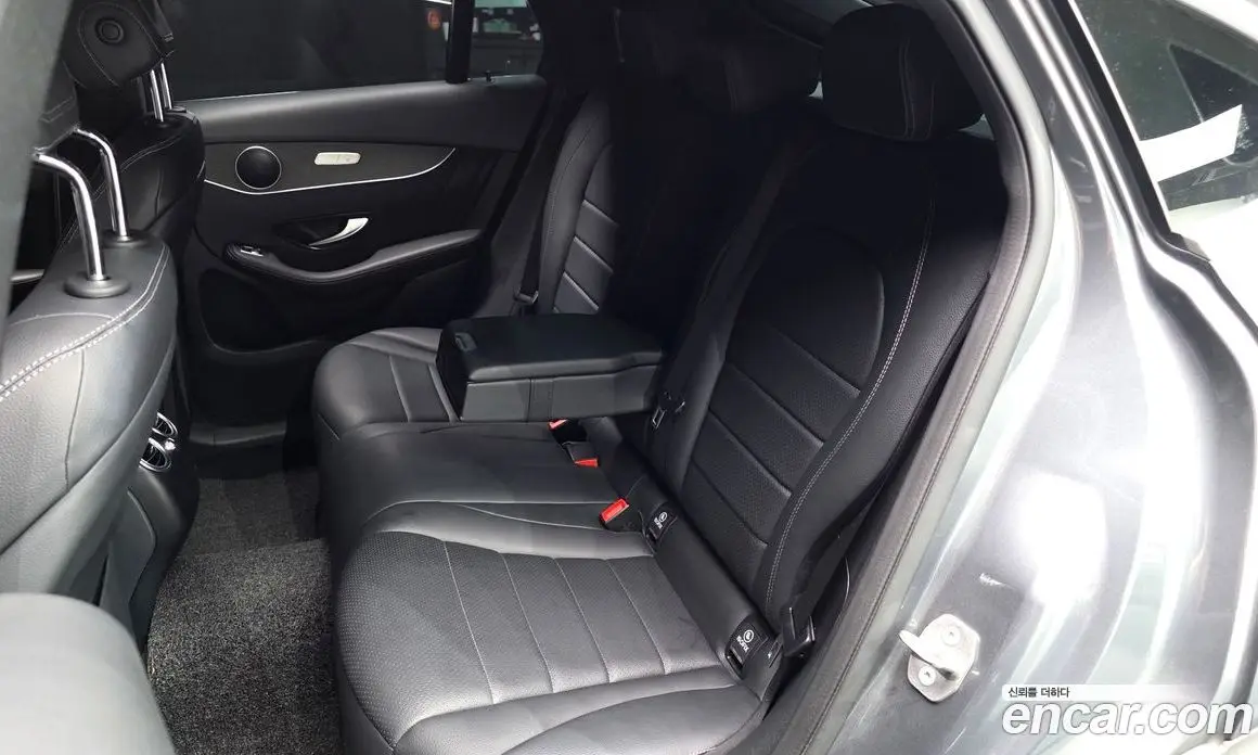 Mercedes-Benz GLC-Class 2020 2.0 автомат (гидро), фото 12 Mercedes-Benz GLC-Class 2020 2.0 автомат (гидро), фото 12