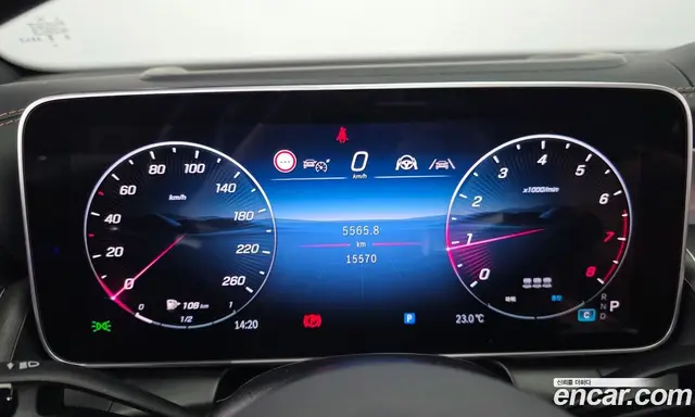 Mercedes-Benz GLC-Class 2025 2.0 автомат (гидро), миниатюра 8