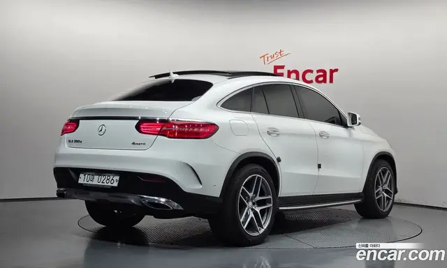 Mercedes-Benz GLE-Class 2016 3.0 автомат (гидро), миниатюра 2 Mercedes-Benz GLE-Class 2016 3.0 автомат (гидро), миниатюра 2