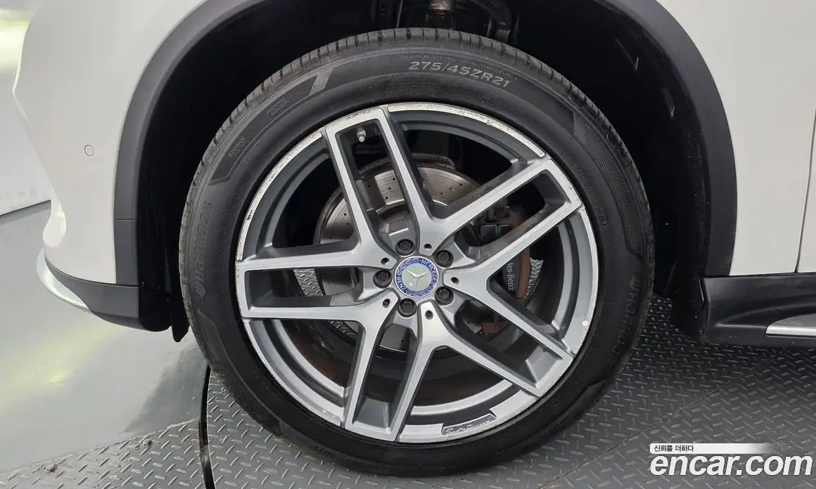 Mercedes-Benz GLE-Class 2016 3.0 автомат (гидро), фото 5 Mercedes-Benz GLE-Class 2016 3.0 автомат (гидро), фото 5