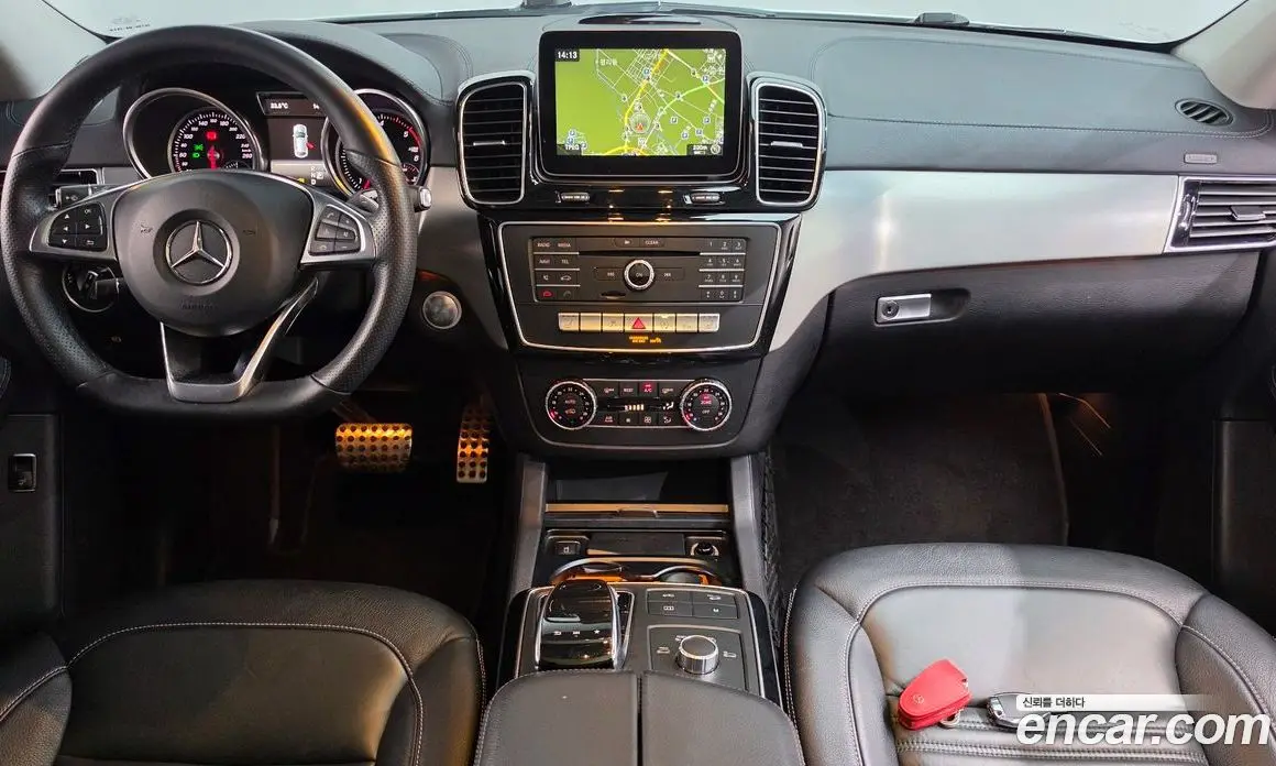 Mercedes-Benz GLE-Class 2016 3.0 автомат (гидро), фото 7 Mercedes-Benz GLE-Class 2016 3.0 автомат (гидро), фото 7