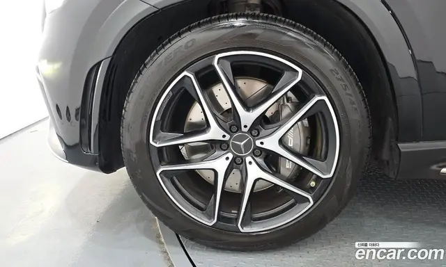 Mercedes-Benz GLE-Class 2022 3.0 автомат (гидро), миниатюра 5