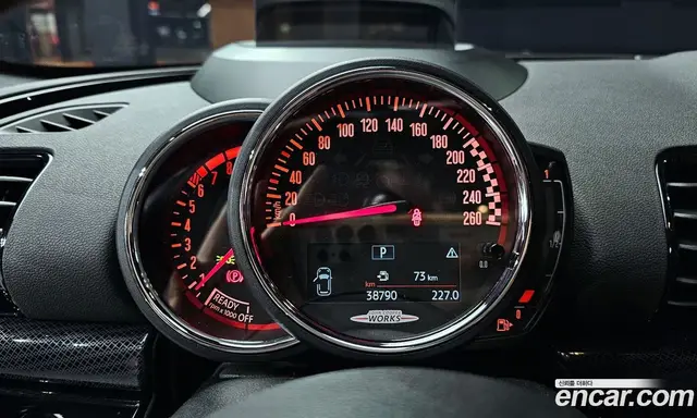 Mini Clubman 2020 2.0 автомат (гидро), миниатюра 8