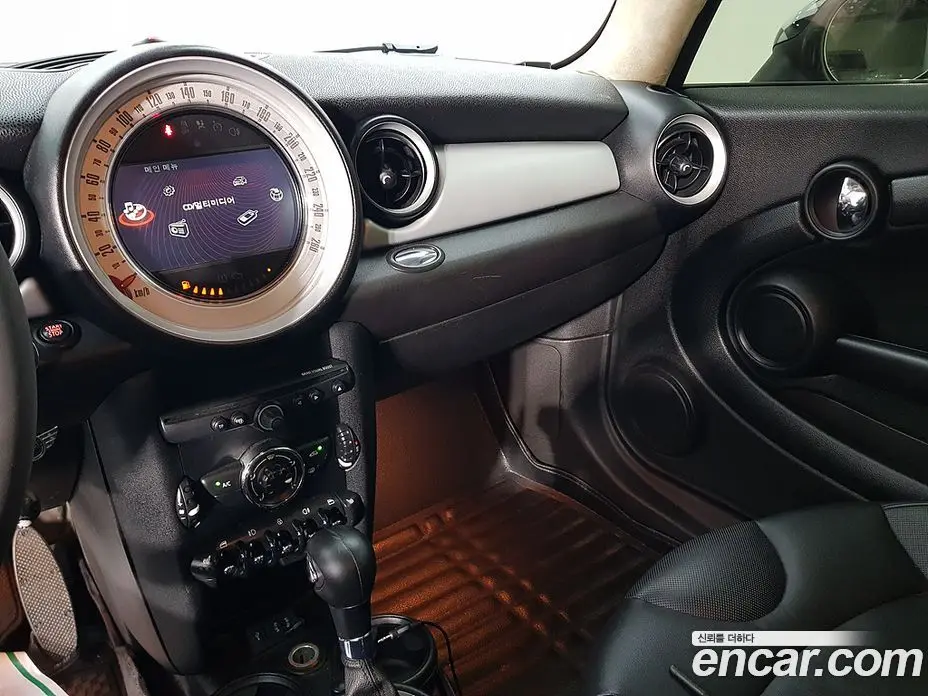 Mini Cooper 2013 2.0 автомат (гидро), фото 9