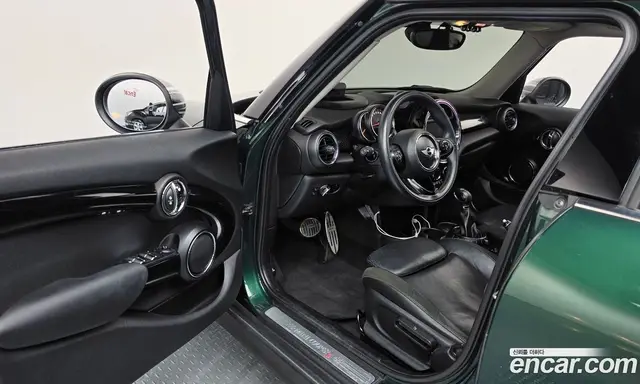 Mini Cooper 2015 2.0 автомат (гидро), миниатюра 10