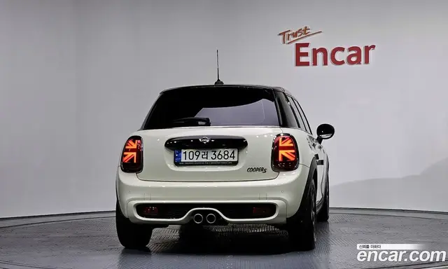 Mini Cooper 2021 2.0 автомат (гидро), миниатюра 4 Mini Cooper 2021 2.0 автомат (гидро), миниатюра 4