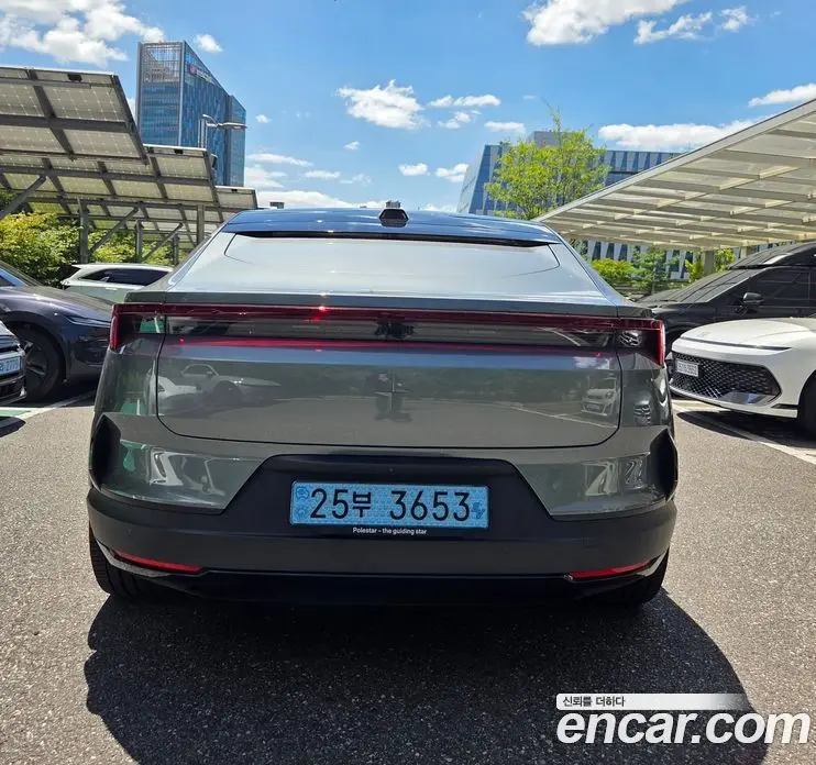 Polestar Polestar 4 2025 автомат (гидро), фото 4 Polestar Polestar 4 2025 автомат (гидро), фото 4
