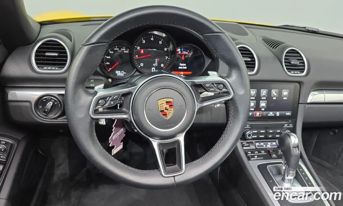 Porsche 718 2017 2.0 автомат (гидро), фото 12 Porsche 718 2017 2.0 автомат (гидро), фото 12