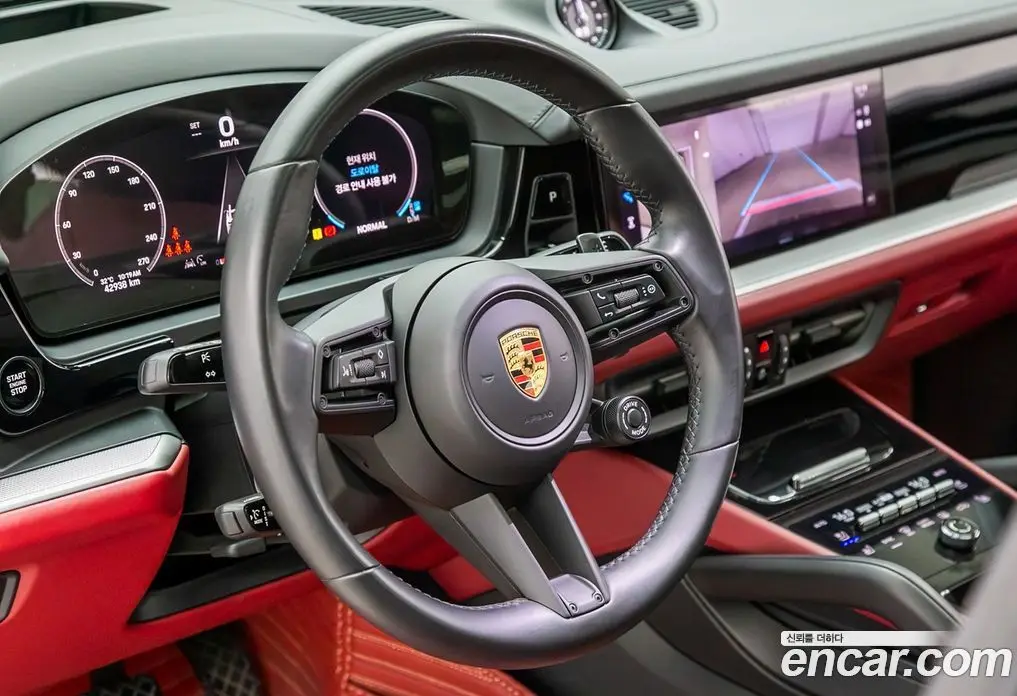 Porsche Cayenne 2023 3.0 автомат (гидро), фото 11