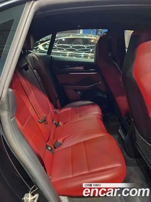 Porsche Macan 2025 0.2 автомат (гидро), фото 19 Porsche Macan 2025 0.2 автомат (гидро), фото 19