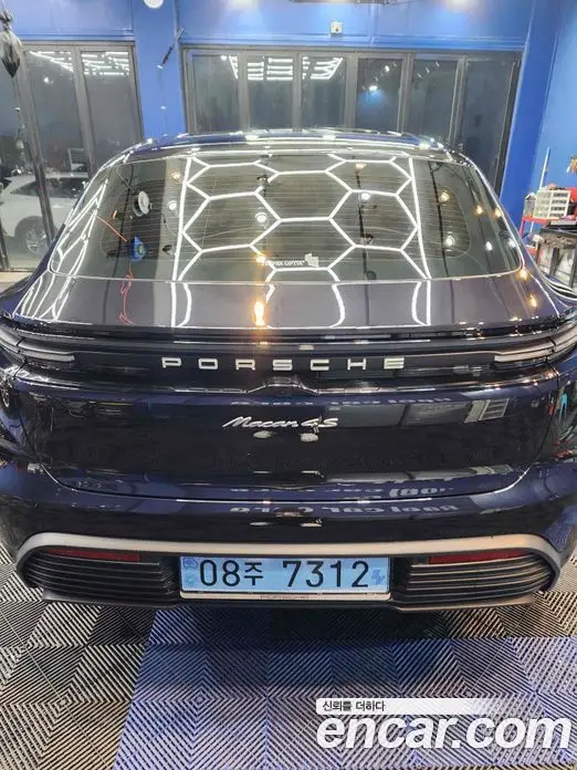 Porsche Macan 2025 0.2 автомат (гидро), миниатюра 7 Porsche Macan 2025 0.2 автомат (гидро), миниатюра 7