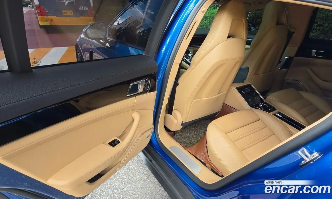 Porsche Panamera 2018 3.0 автомат (гидро), фото 11 Porsche Panamera 2018 3.0 автомат (гидро), фото 11