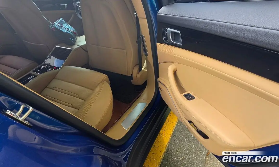 Porsche Panamera 2018 3.0 автомат (гидро), фото 10 Porsche Panamera 2018 3.0 автомат (гидро), фото 10