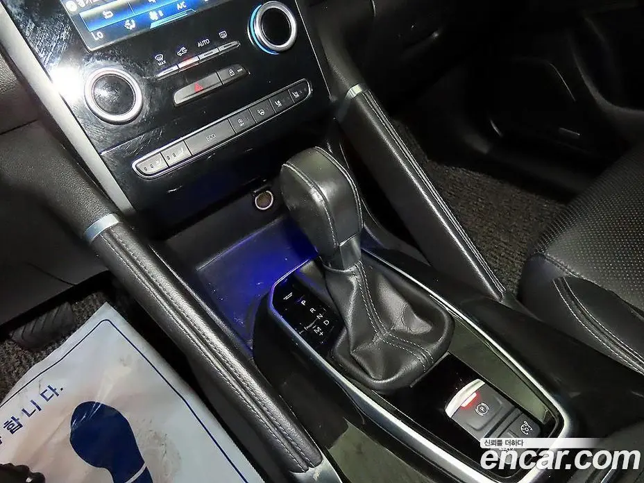 Renault (Samsung) QM6 2016 2.0 автомат (гидро), фото 12 Renault (Samsung) QM6 2016 2.0 автомат (гидро), фото 12
