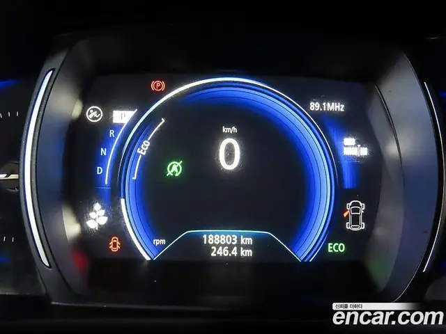 Renault (Samsung) QM6 2016 2.0 автомат (гидро), миниатюра 9 Renault (Samsung) QM6 2016 2.0 автомат (гидро), миниатюра 9