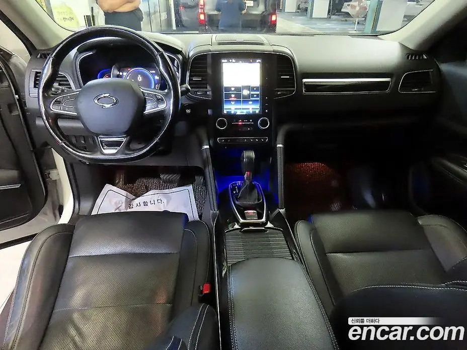 Renault (Samsung) QM6 2016 2.0 автомат (гидро), фото 10 Renault (Samsung) QM6 2016 2.0 автомат (гидро), фото 10