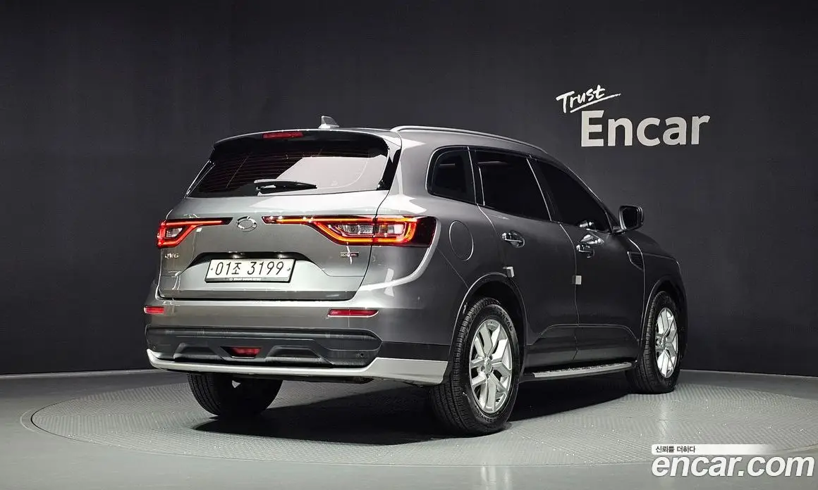 Renault (Samsung) QM6 2017 2.0 автомат (гидро), фото 2 Renault (Samsung) QM6 2017 2.0 автомат (гидро), фото 2