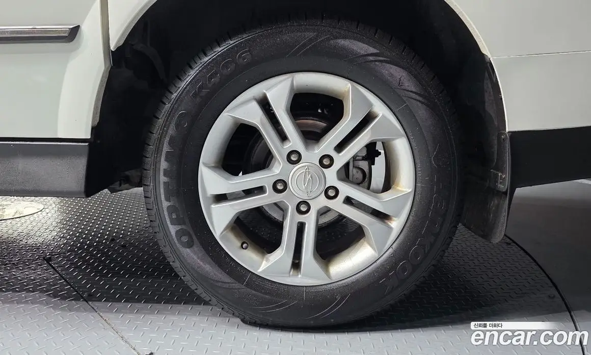 SsangYong Korando 2013 2.0 автомат (гидро), фото 5 SsangYong Korando 2013 2.0 автомат (гидро), фото 5