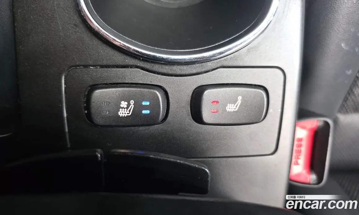 SsangYong Korando 2013 2.0 автомат (гидро), фото 18 SsangYong Korando 2013 2.0 автомат (гидро), фото 18
