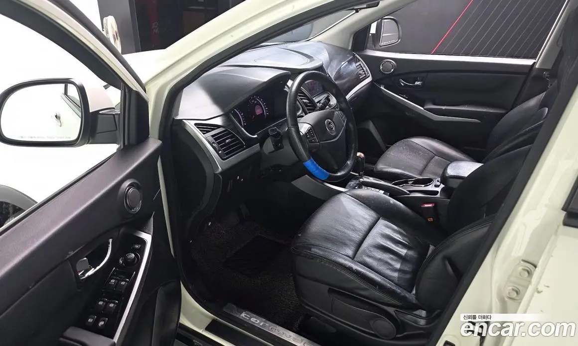 SsangYong Korando 2013 2.0 автомат (гидро), фото 10 SsangYong Korando 2013 2.0 автомат (гидро), фото 10