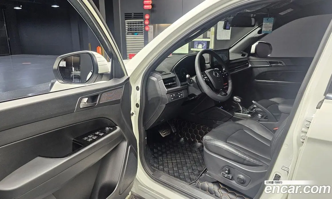SsangYong Rexton 2023 2.2 автомат (гидро), фото 10