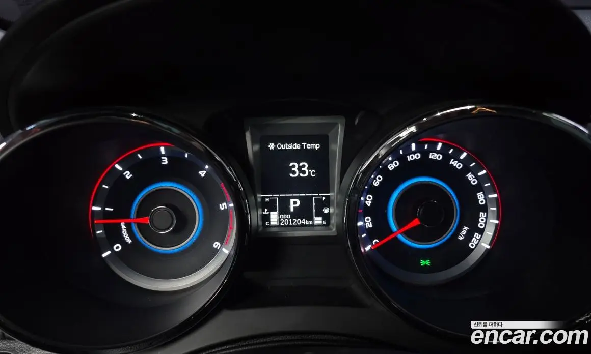 SsangYong TIBOLI 2016 1.6 автомат (гидро), фото 8 SsangYong TIBOLI 2016 1.6 автомат (гидро), фото 8