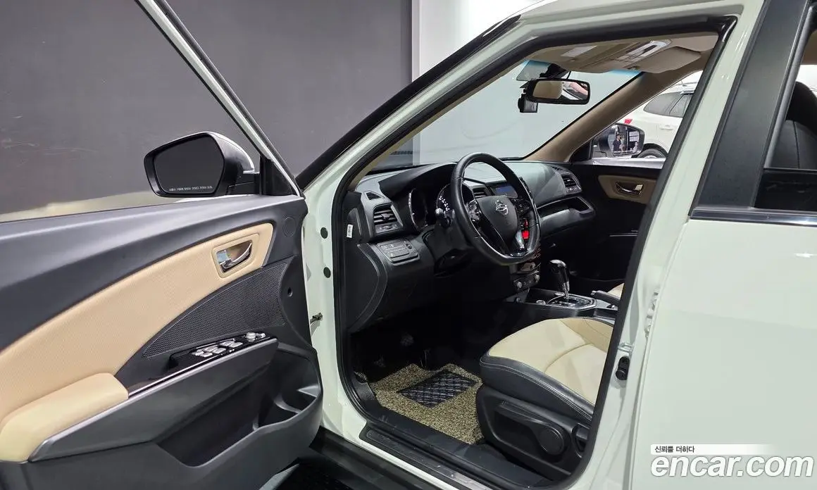 SsangYong TIBOLI 2017 1.6 автомат (гидро), фото 10 SsangYong TIBOLI 2017 1.6 автомат (гидро), фото 10