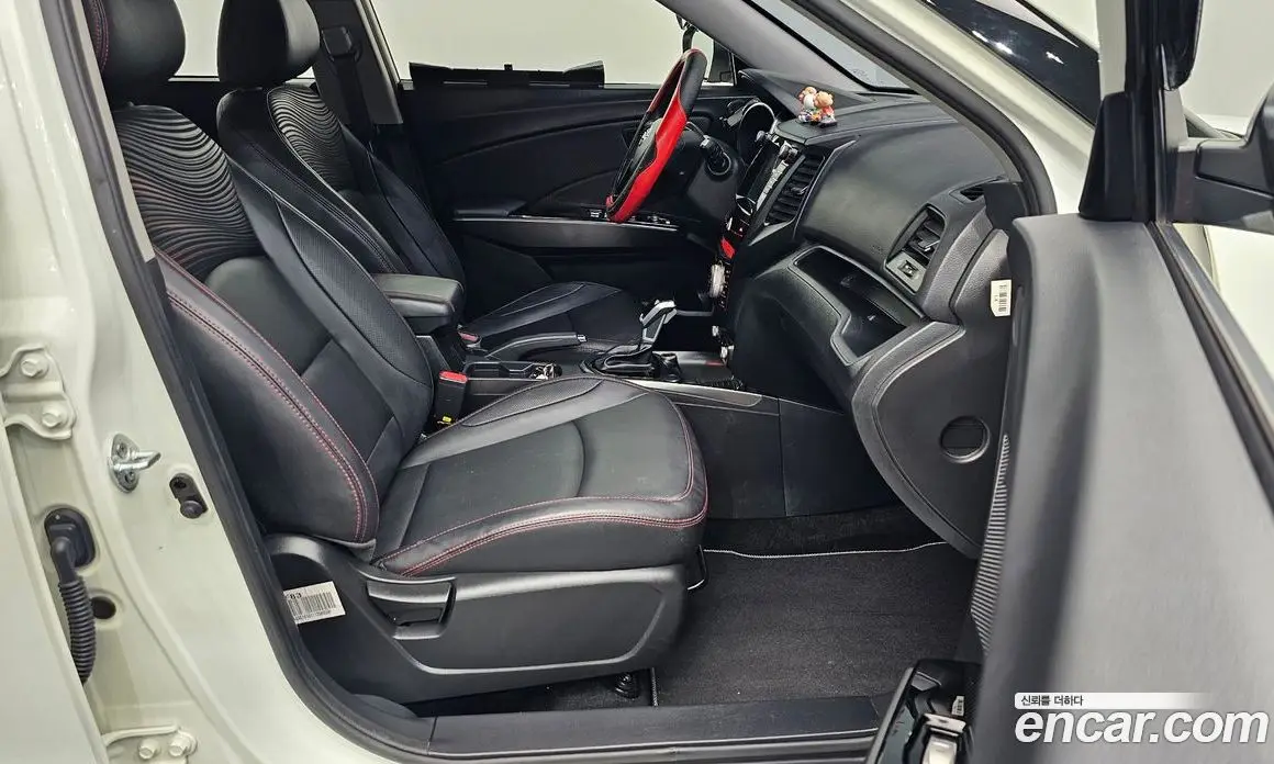 SsangYong TIBOLI 2018 1.6 автомат (гидро), фото 11