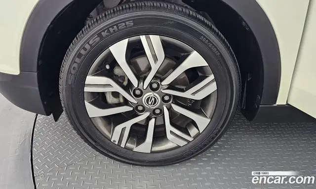 SsangYong TIBOLI 2018 1.6 автомат (гидро), миниатюра 5