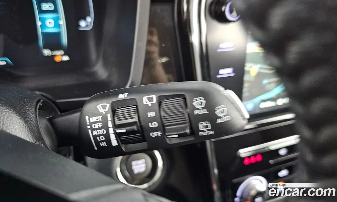 SsangYong TIBOLI 2021 1.5 автомат (гидро), фото 15 SsangYong TIBOLI 2021 1.5 автомат (гидро), фото 15