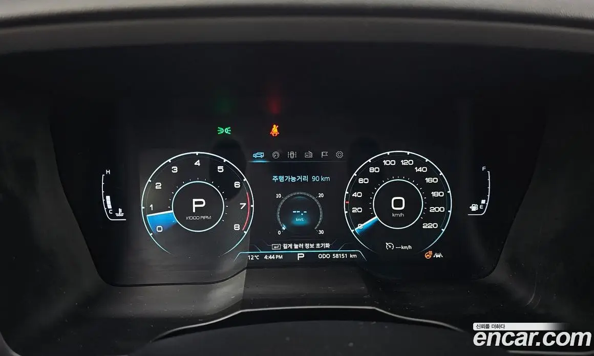 SsangYong TIBOLI 2021 1.5 автомат (гидро), фото 8 SsangYong TIBOLI 2021 1.5 автомат (гидро), фото 8