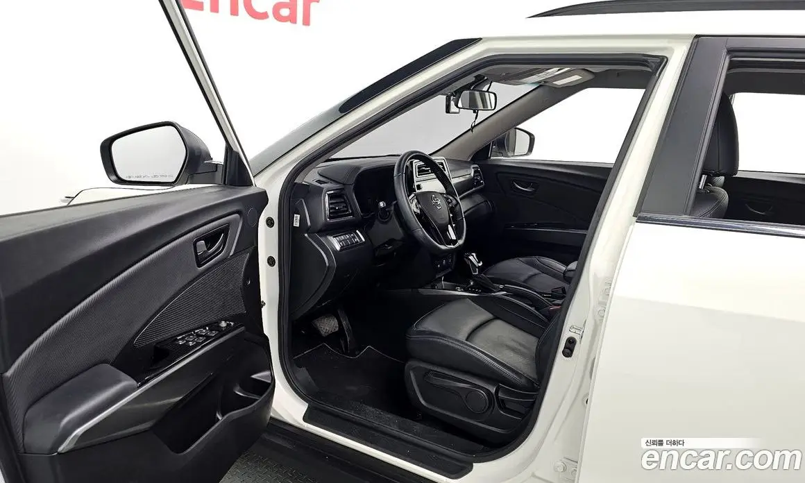 SsangYong TIBOLI 2021 1.5 автомат (гидро), фото 10 SsangYong TIBOLI 2021 1.5 автомат (гидро), фото 10