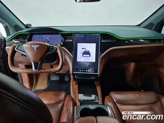 Tesla Model X 2020 автомат (гидро), миниатюра 7 Tesla Model X 2020 автомат (гидро), миниатюра 7