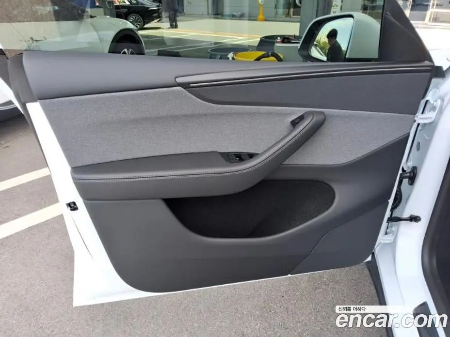 Tesla Model Y 2026 0.4 автомат (гидро), фото 12