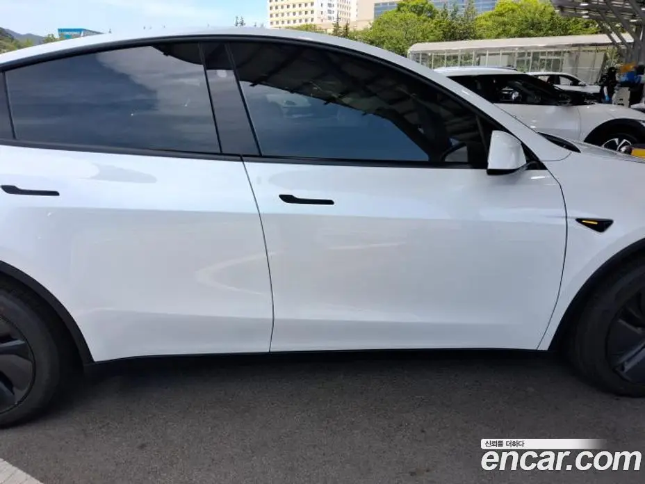 Tesla Model Y 2026 0.4 автомат (гидро), фото 10