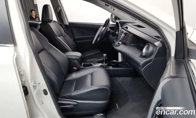 Toyota RAV4 2018 2.5 автомат (гидро), миниатюра 11 Toyota RAV4 2018 2.5 автомат (гидро), миниатюра 11